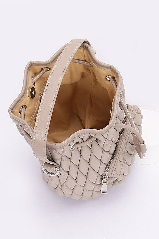 Quilted Puffer Bucket Bag – Convertible Style – LA BÂCHÉ