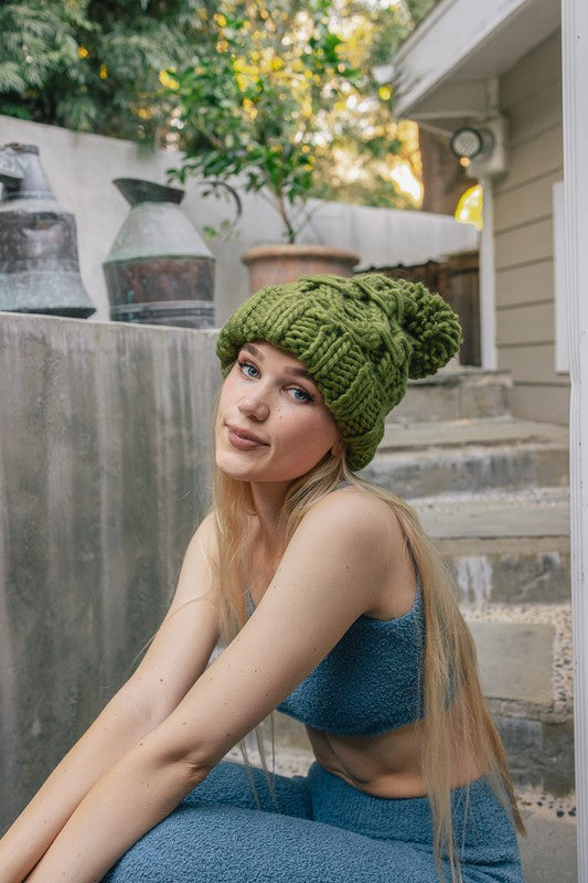 Chunky Knit Pom Beanie - Cozy Winter Hat - LA BÂCHÉ
