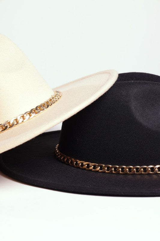 Gold Chain Fedora Hat – Casual Luxury – LA BÂCHÉ